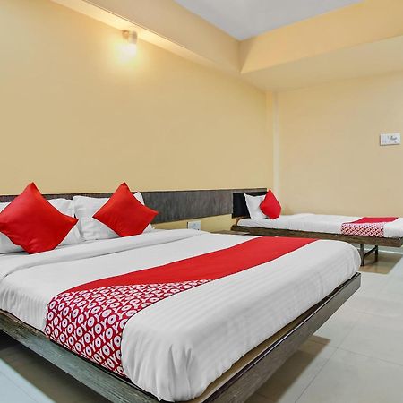 Hotel O Priyanka Residency 索拉普 外观 照片