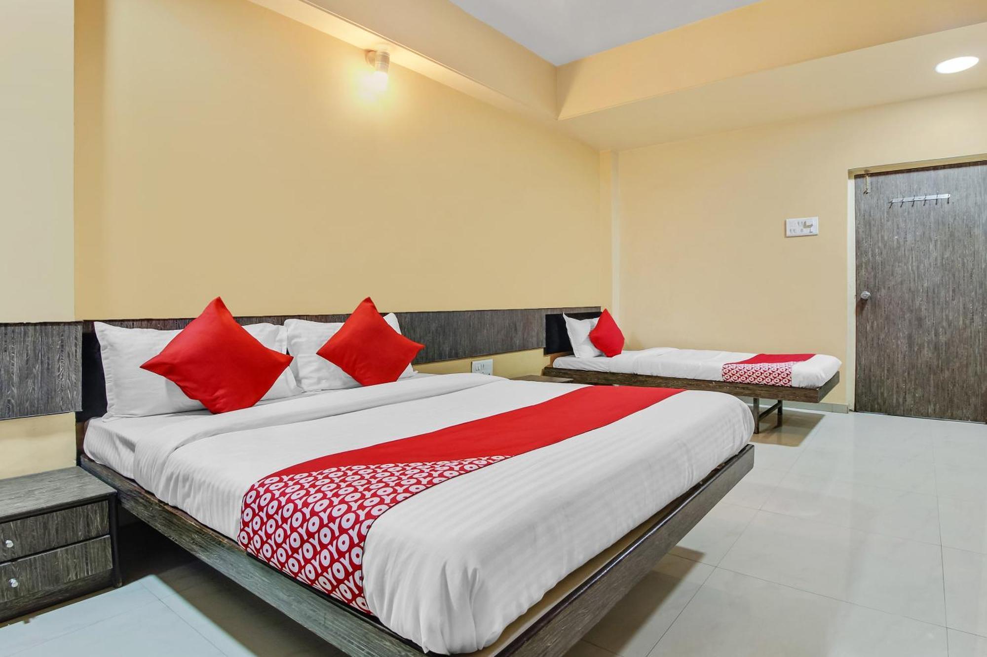 Hotel O Priyanka Residency 索拉普 外观 照片