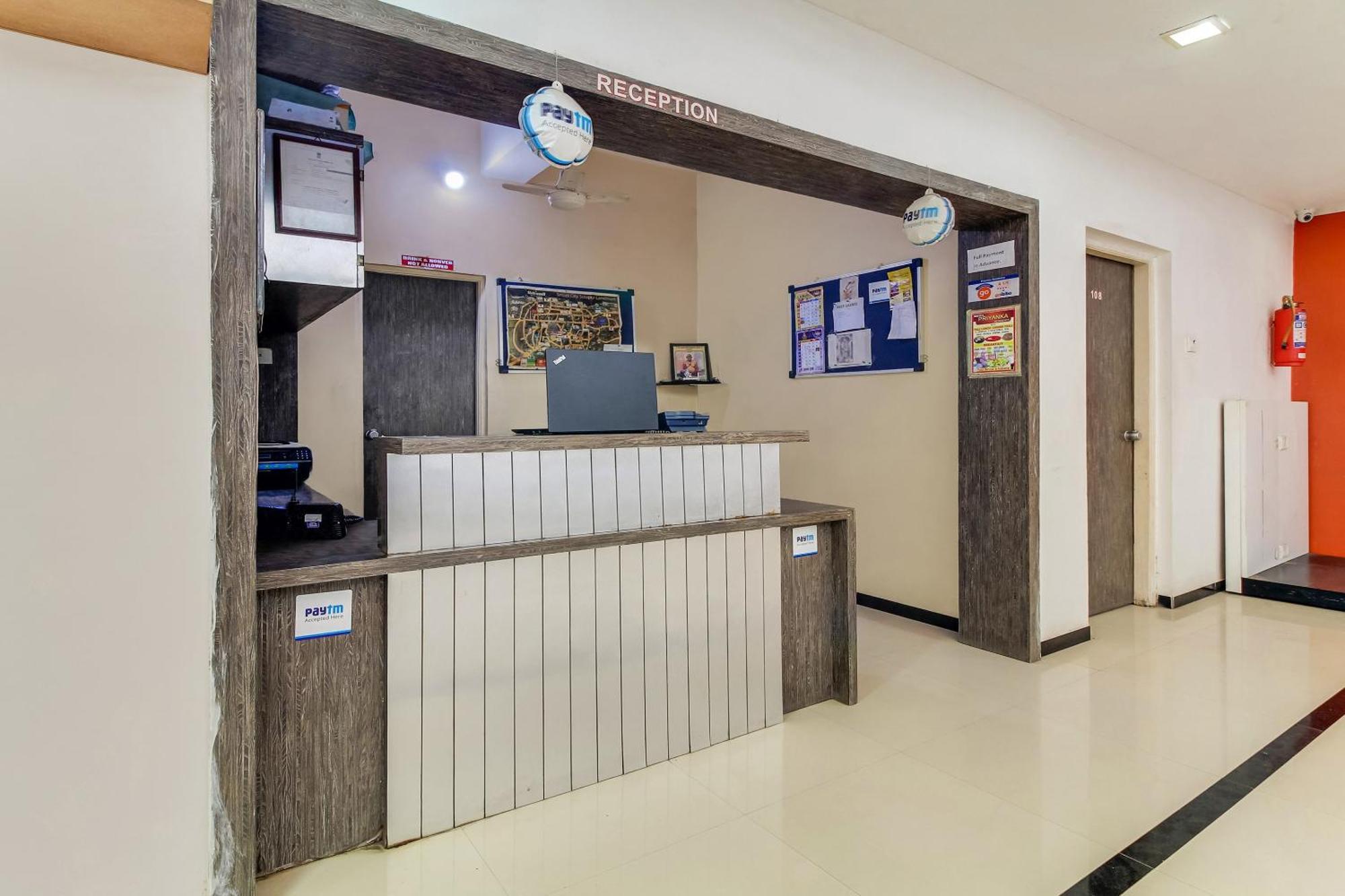 Hotel O Priyanka Residency 索拉普 外观 照片