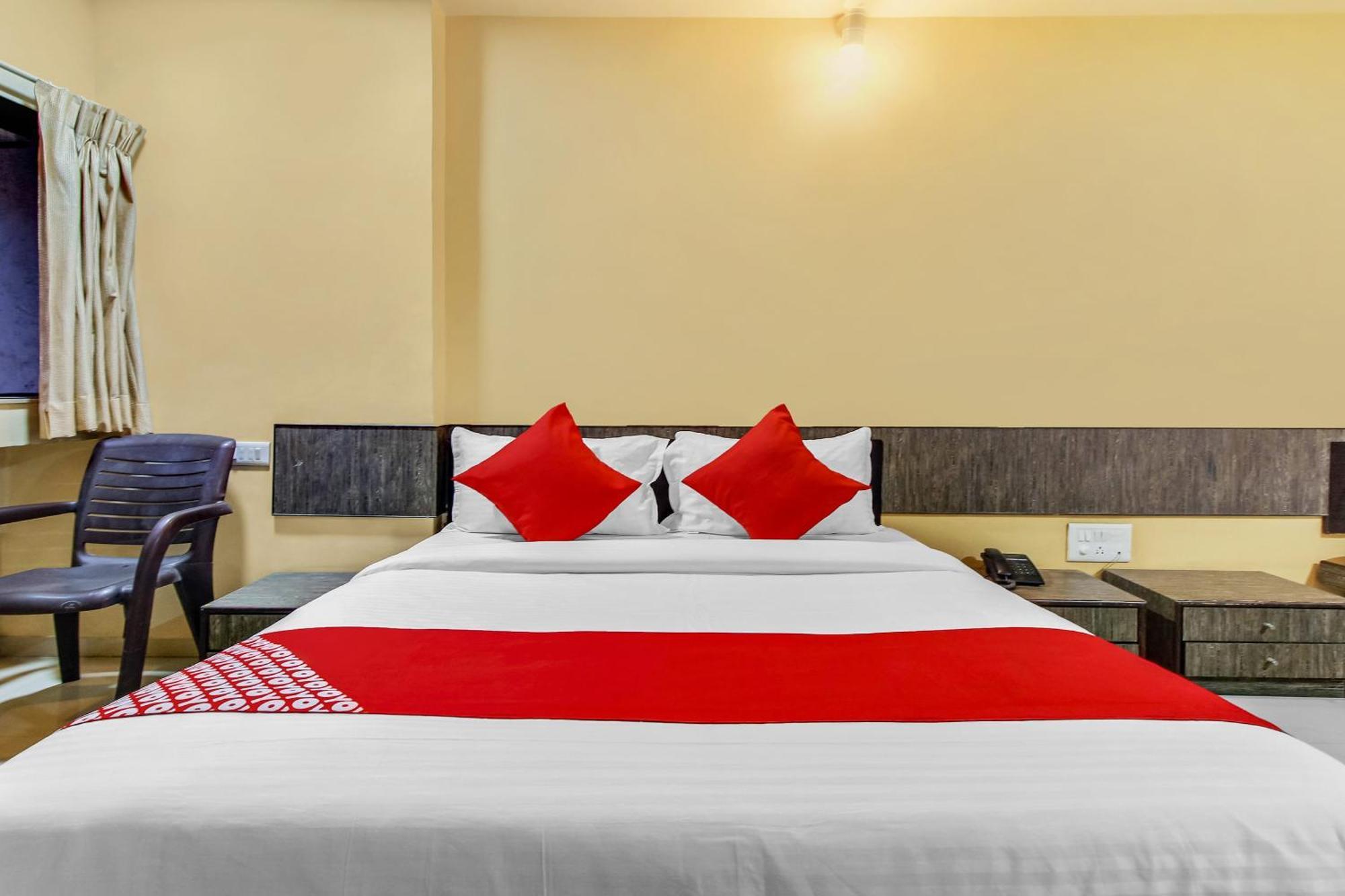 Hotel O Priyanka Residency 索拉普 外观 照片